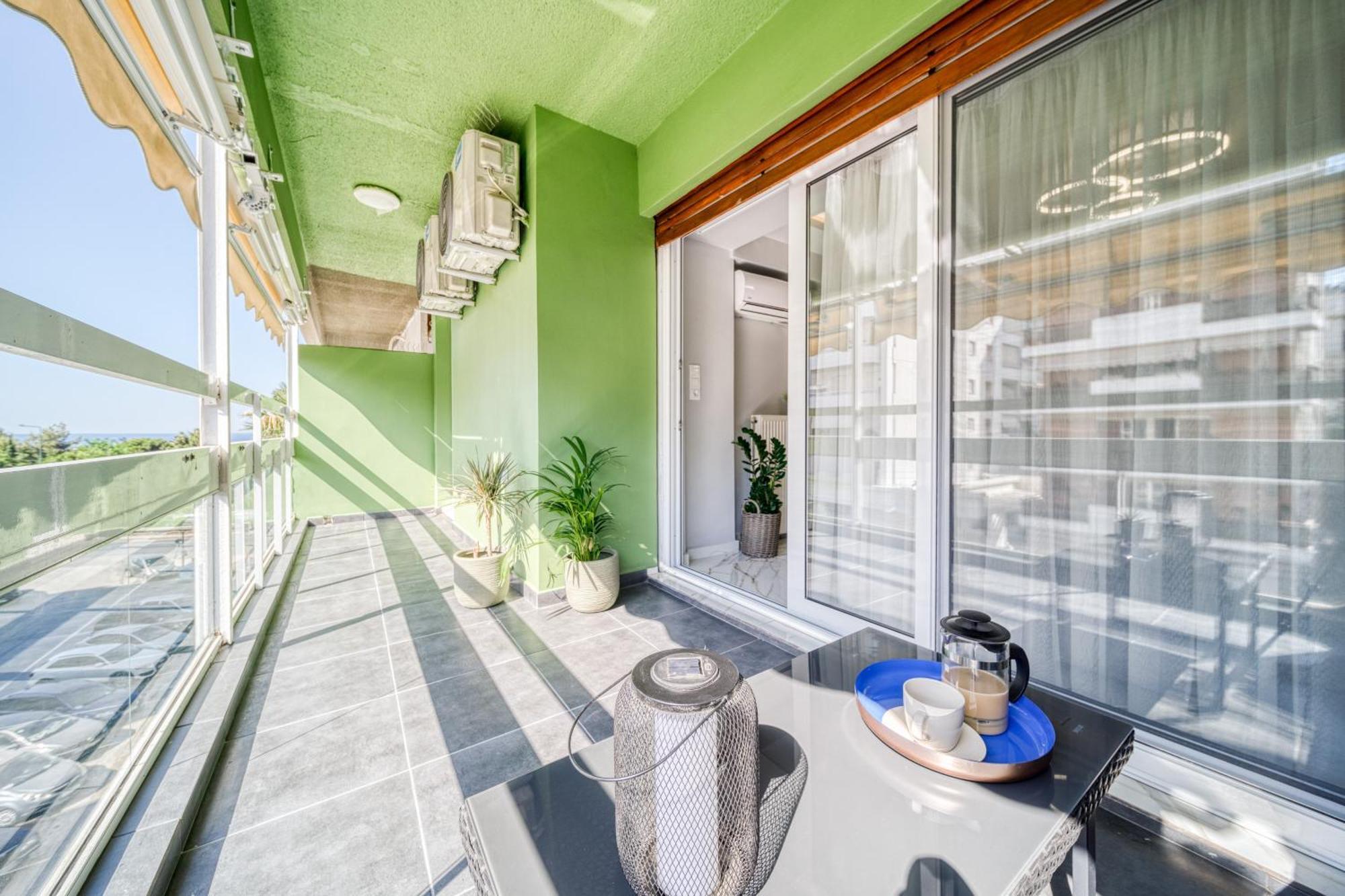 Athens Riviera, Seaview, Beachfront, Lux Apartment On Starbucks Building Bagian luar foto